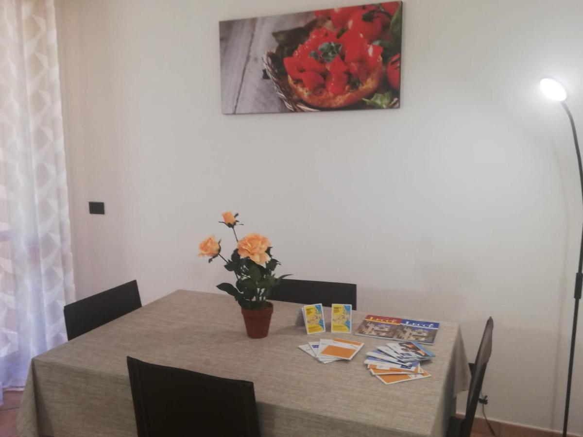 Rosahouse Daire Lecce Dış mekan fotoğraf
